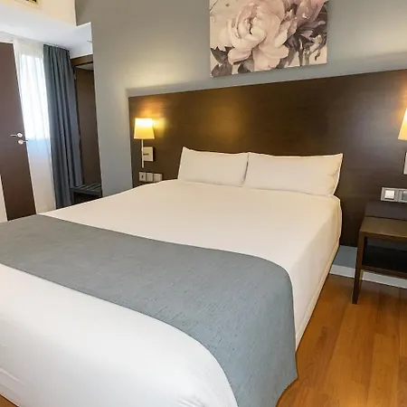 Vtz Plaza Espana 2*
