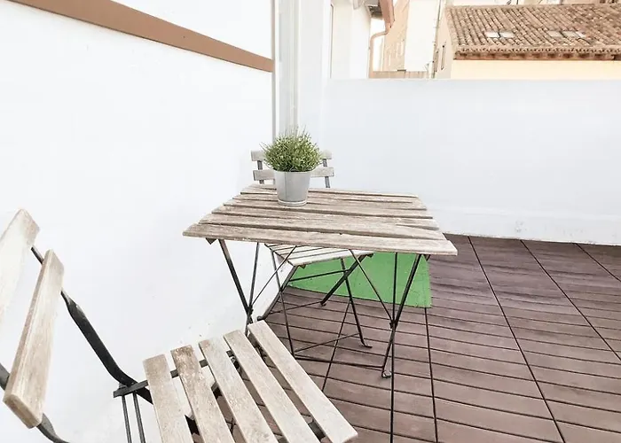 Vtz Plaza Espana Szálloda